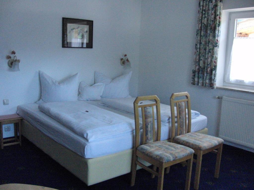 Hotel-Pension Heike Kitzbühel Zimmer foto